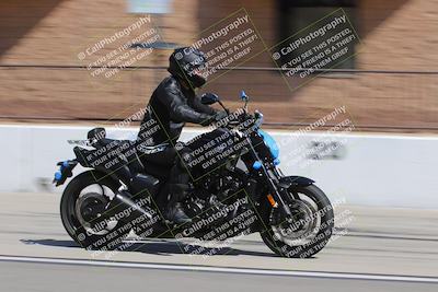 media/Aug-27-2022-Fastrack Riders (Sat) [[c588535105]]/Level 2/Session 1 Start Finish/